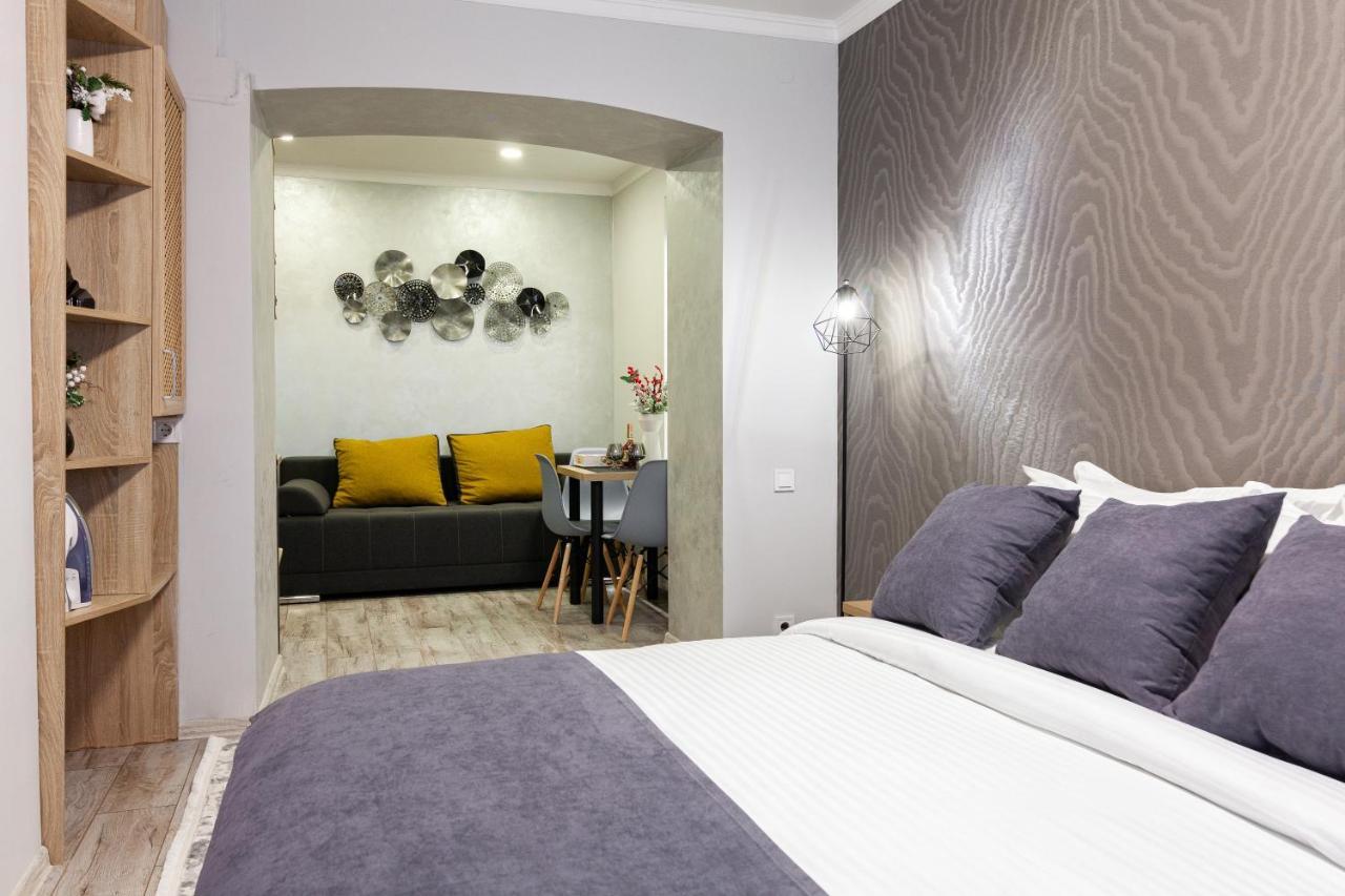 Alfa Apartments Kniazia Leva 2 Lviv Exterior photo